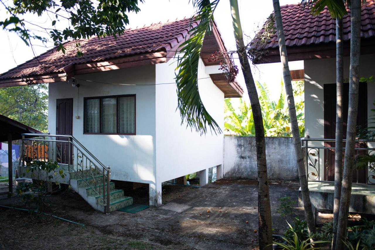Song Lao Guesthouse Тхахек Екстериор снимка