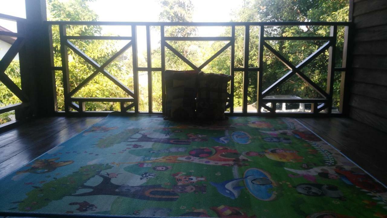 Song Lao Guesthouse Тхахек Екстериор снимка